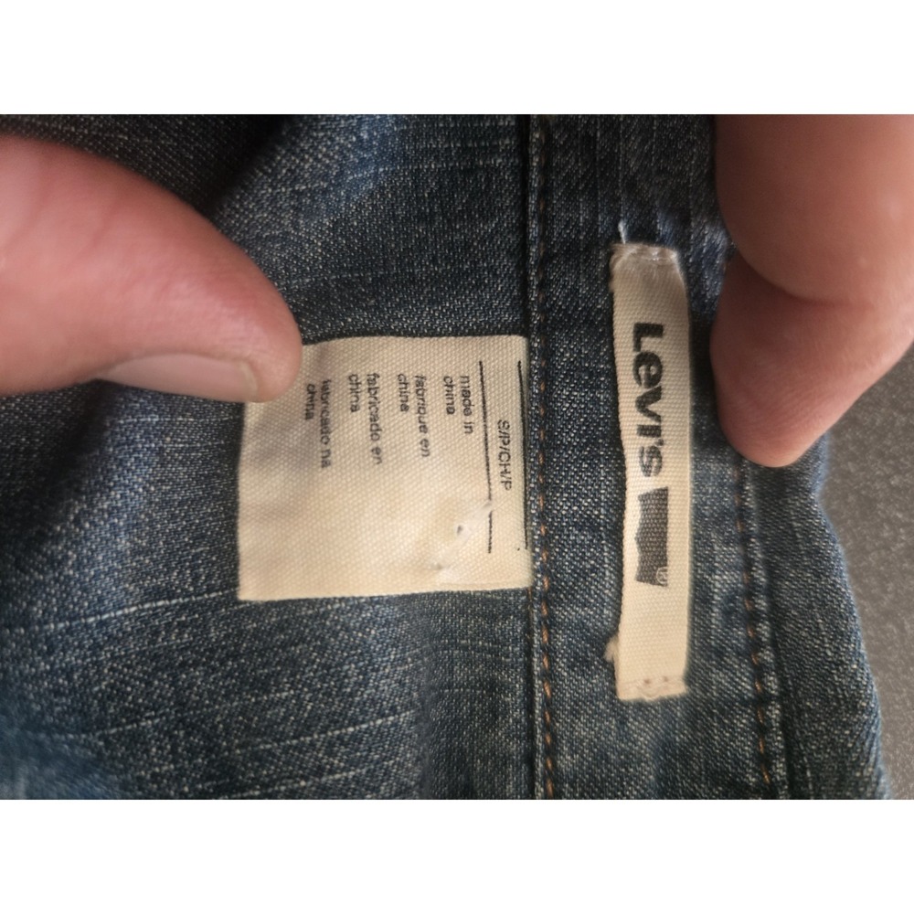 Levi's Womens Small Pearl Snap Western Shirt Blue Denim Chambray Cowgirl Pockets - Picture 7 of 8